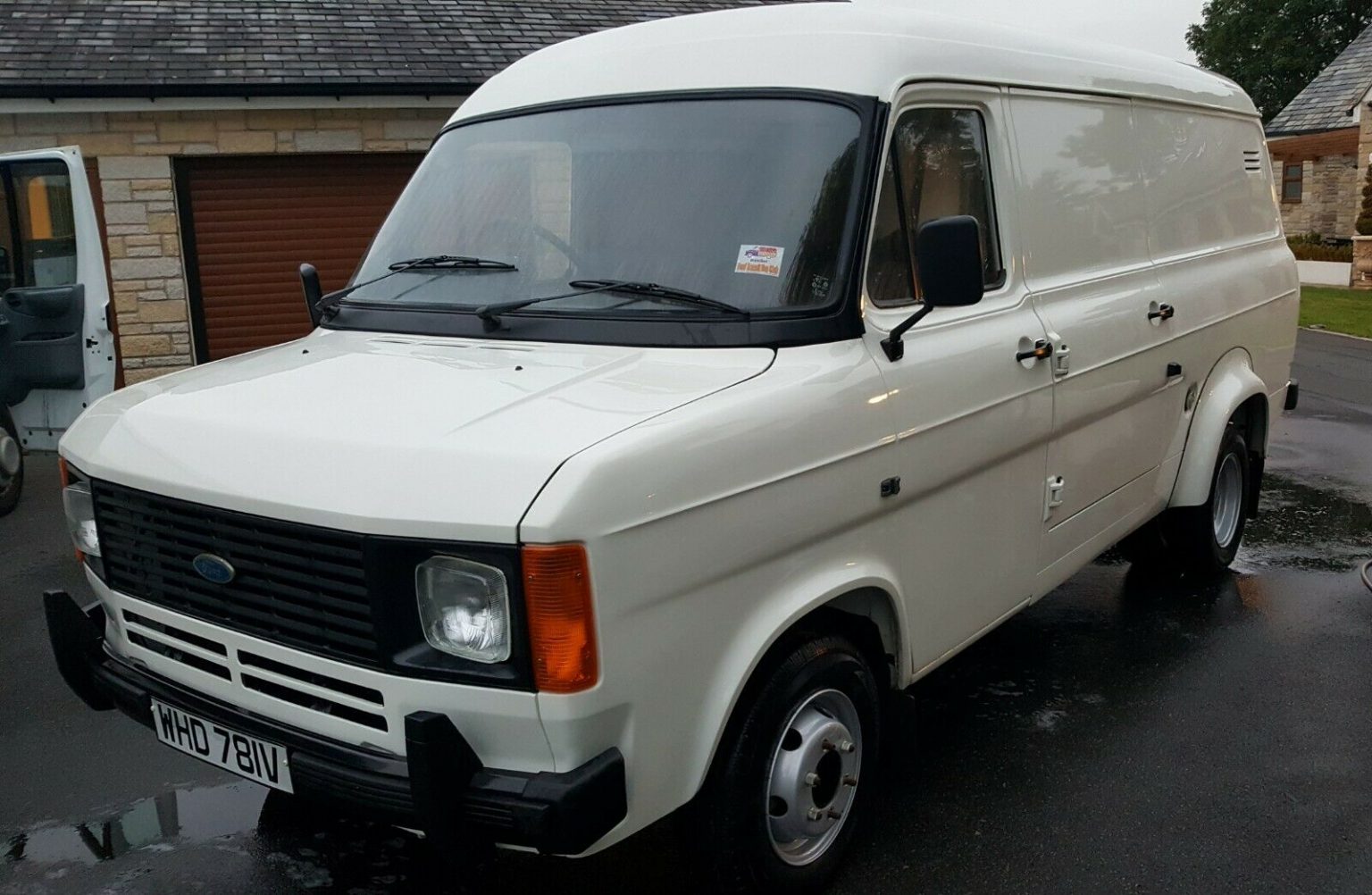 Restored 1979 Ford Transit Mk2 for sale